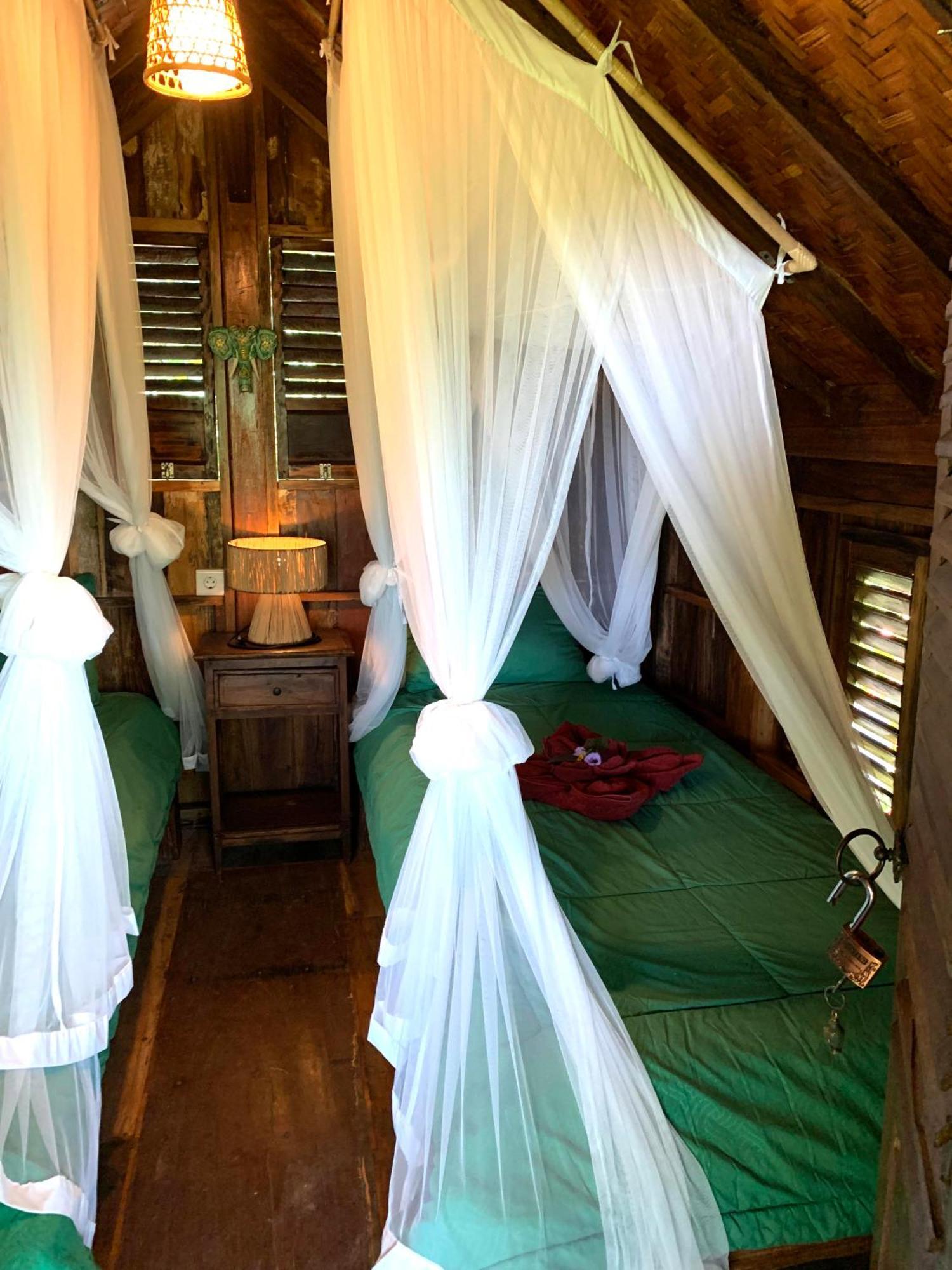 Villa Kepuh Singaraja Екстериор снимка